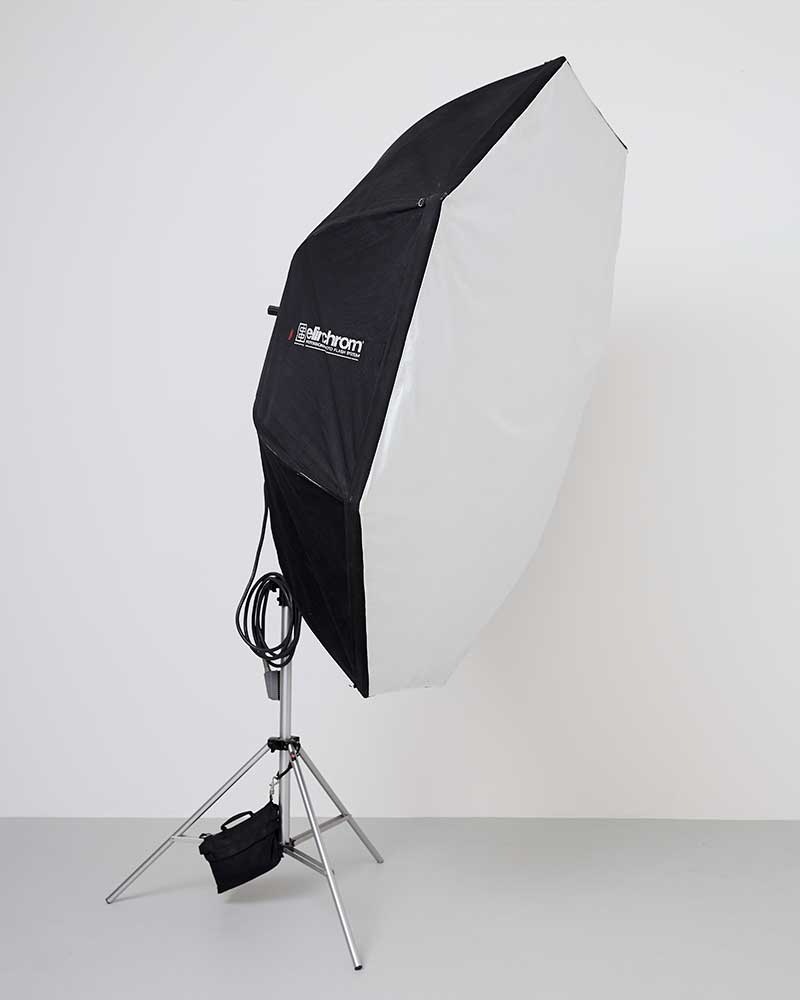 StudioZOOM Noleggio studio fotografico a Milano con modificatori luci
