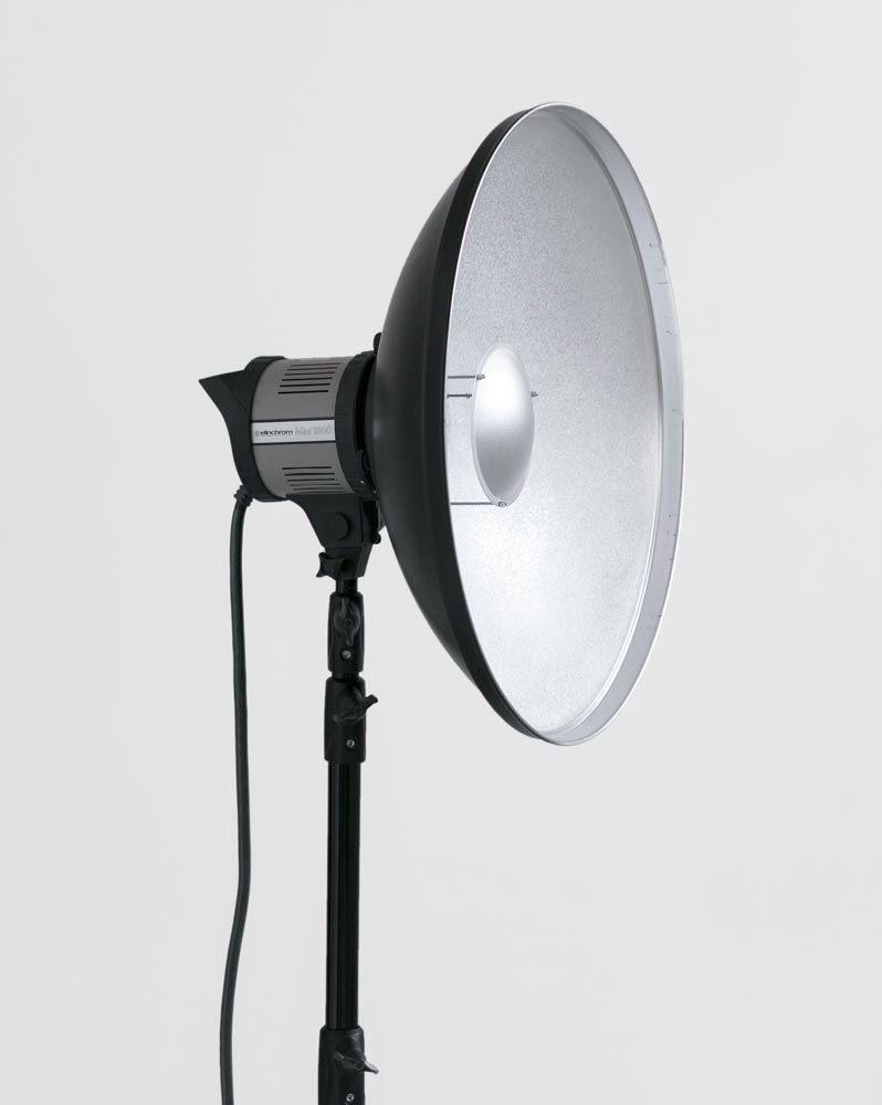 StudioZOOM Noleggio studio fotografico a Milano con modificatori luci